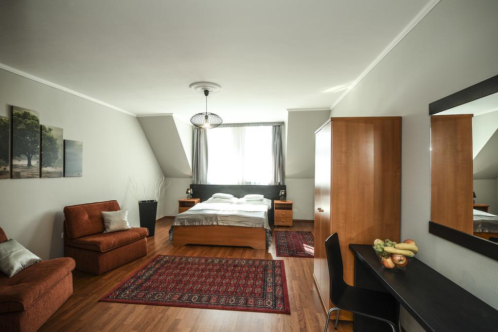 Salt Hill Apartmanok Egerszalok Ngoại thất bức ảnh