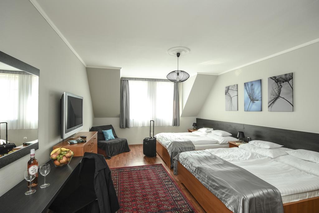 Salt Hill Apartmanok Egerszalok Ngoại thất bức ảnh